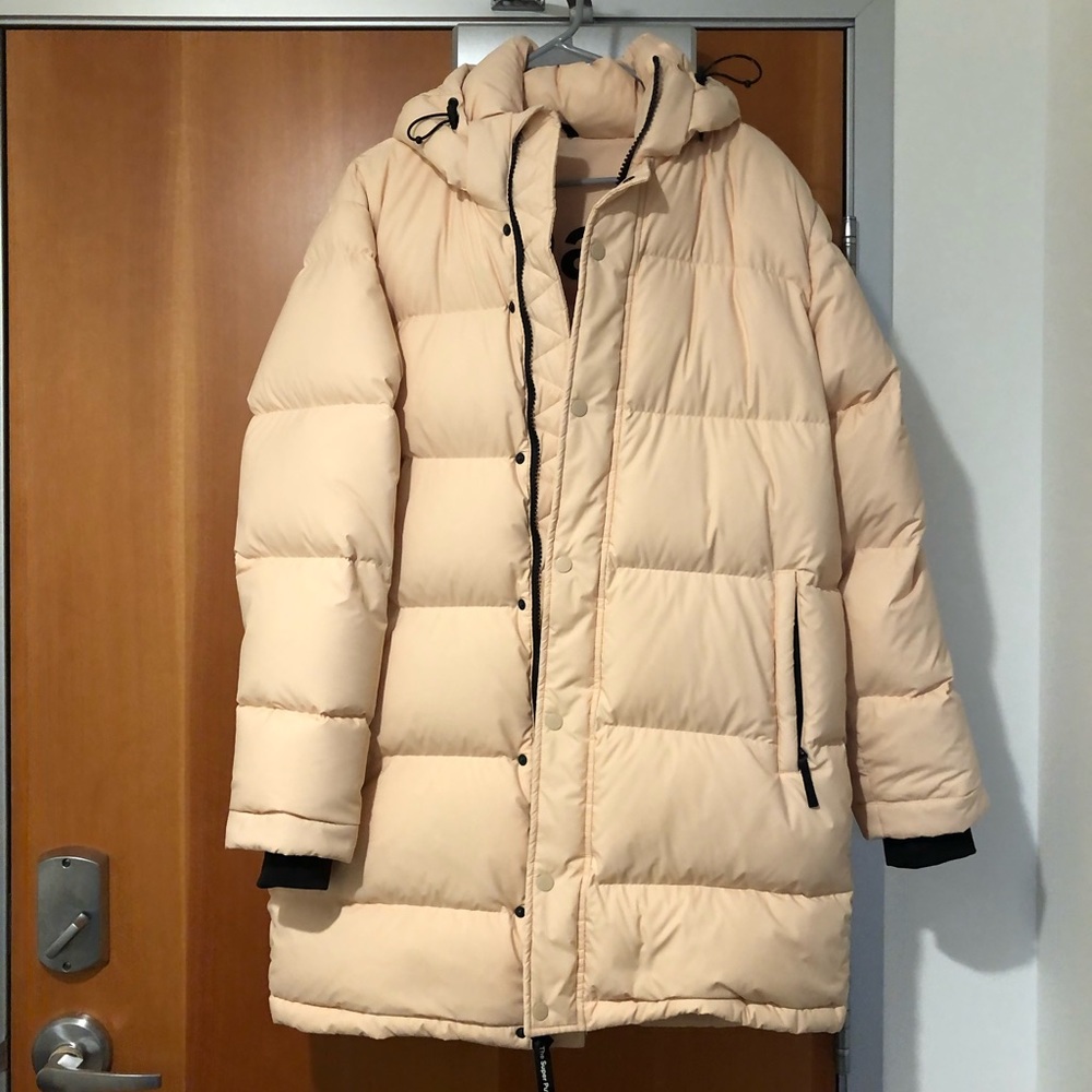 TNA Super Puff - Aritzia never worn! Nude color